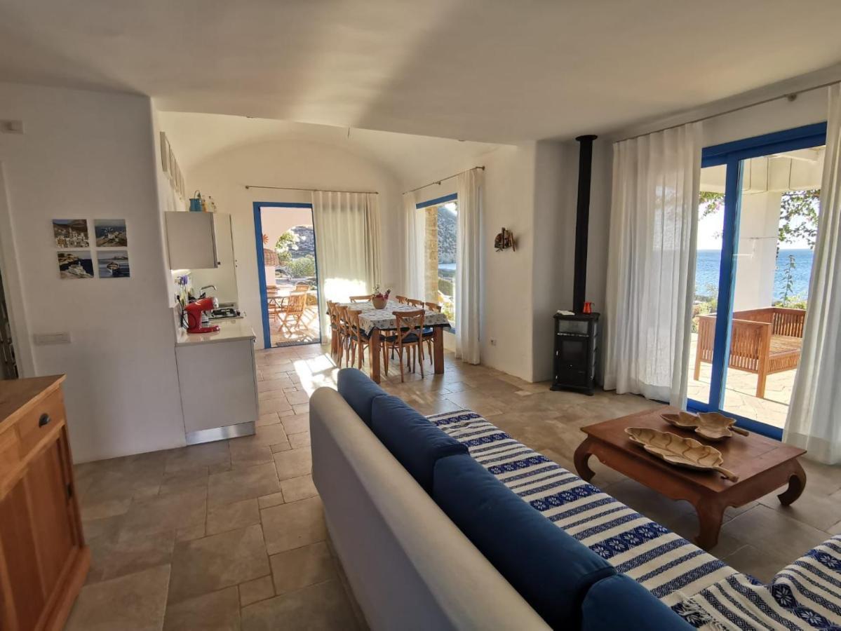 Villa Bravo Karpathos Town  Exterior photo
